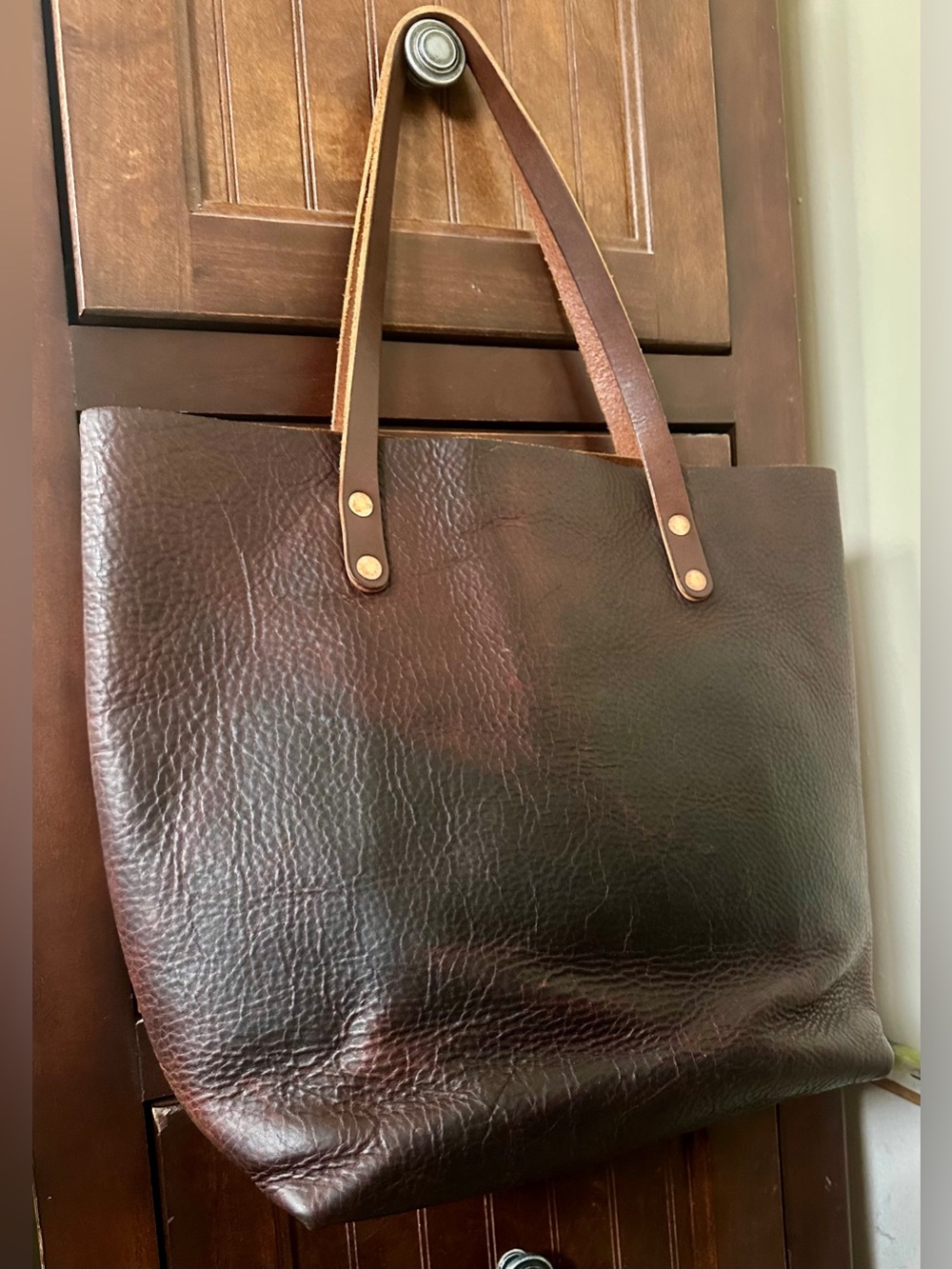 KMM & Co. BROWN Kodiak  
Classic Brown Leather Tote Bag - Large